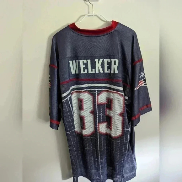 NFL Patriots Jersey-Wes Welker (EUC) - Picture 1 of 7